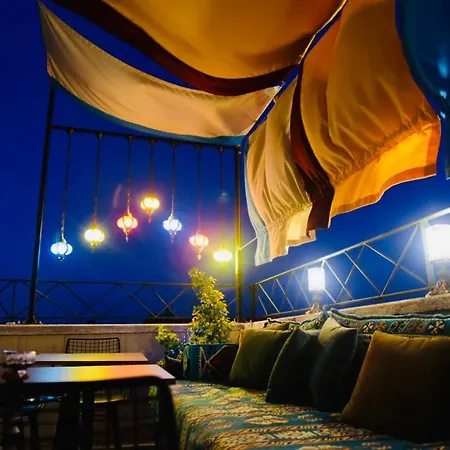 Hotel Luxir