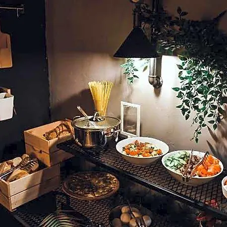 Hotel Luxir