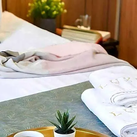 Hotel Luxir
