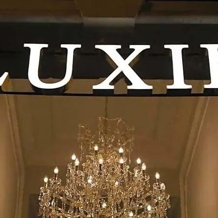 Luxir 4*
