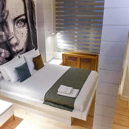 Hotel Luxir 4*