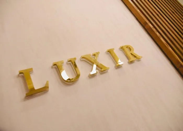 Ξενοδοχείο Luxir 4*