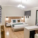 Luxir Hotel 4*