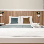 Luxir Hotel